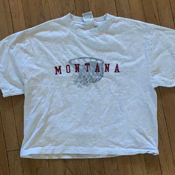 🌈 3/$20 MONTANA Basketball boxy crop tee shirt - Picture 2 of 7
